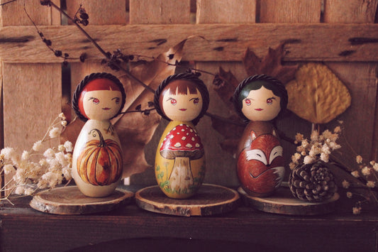 Kokeshine 🦉 Sussurri nel vento d’autunno