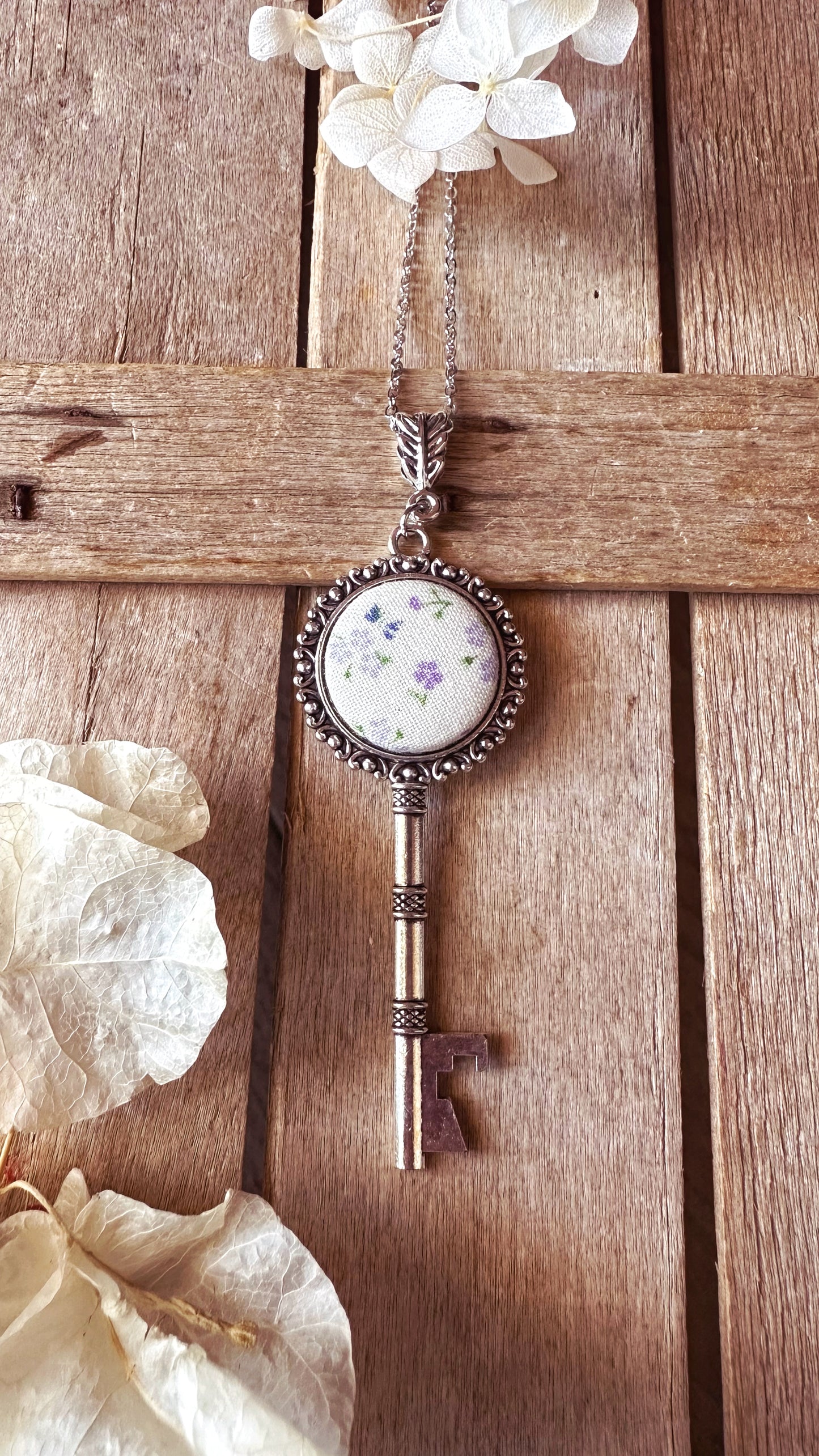 Collane chiave Lilac - tessuti giapponesi - color silver