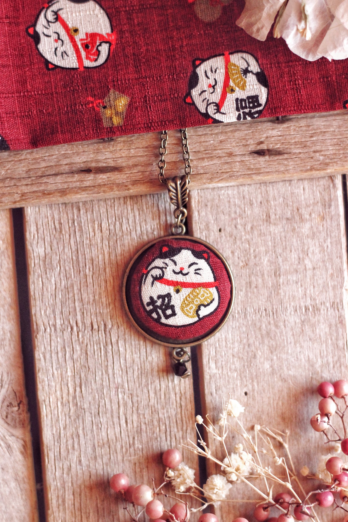 Collane 祝福 Shukufuku - Maneki Neko Rosso