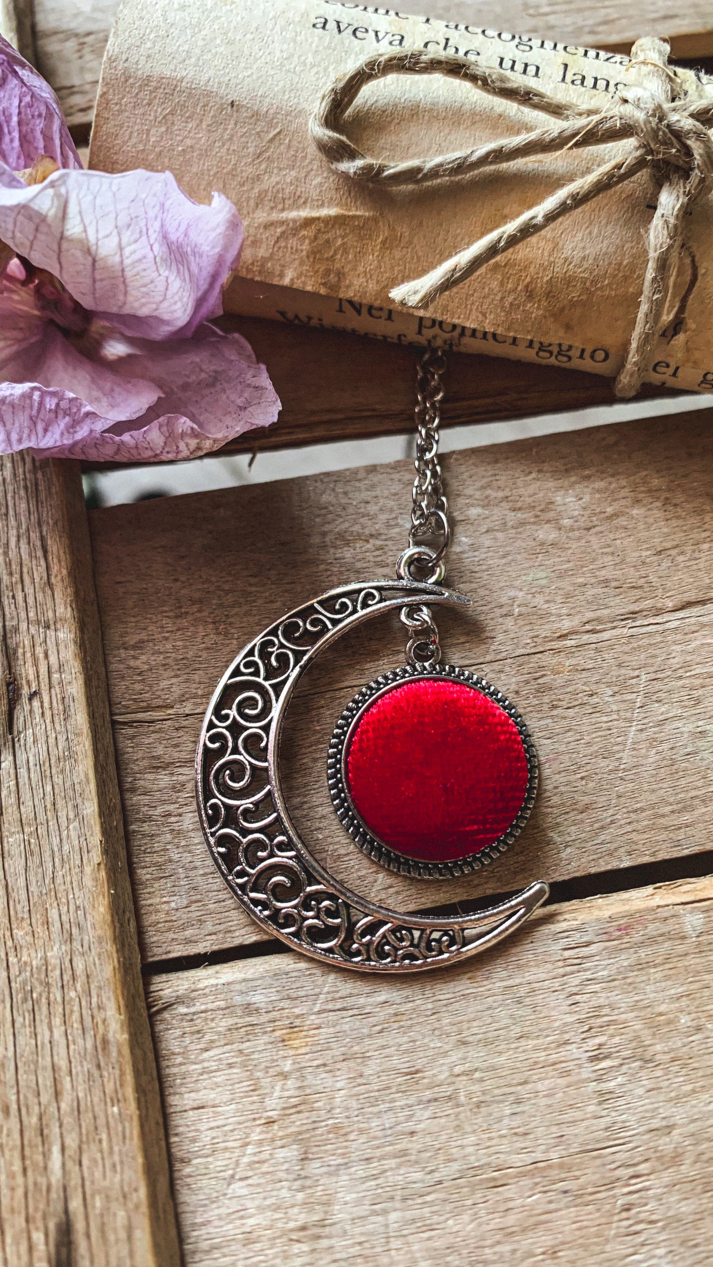 Collana Tsukimi 月見 luna calante e velluto