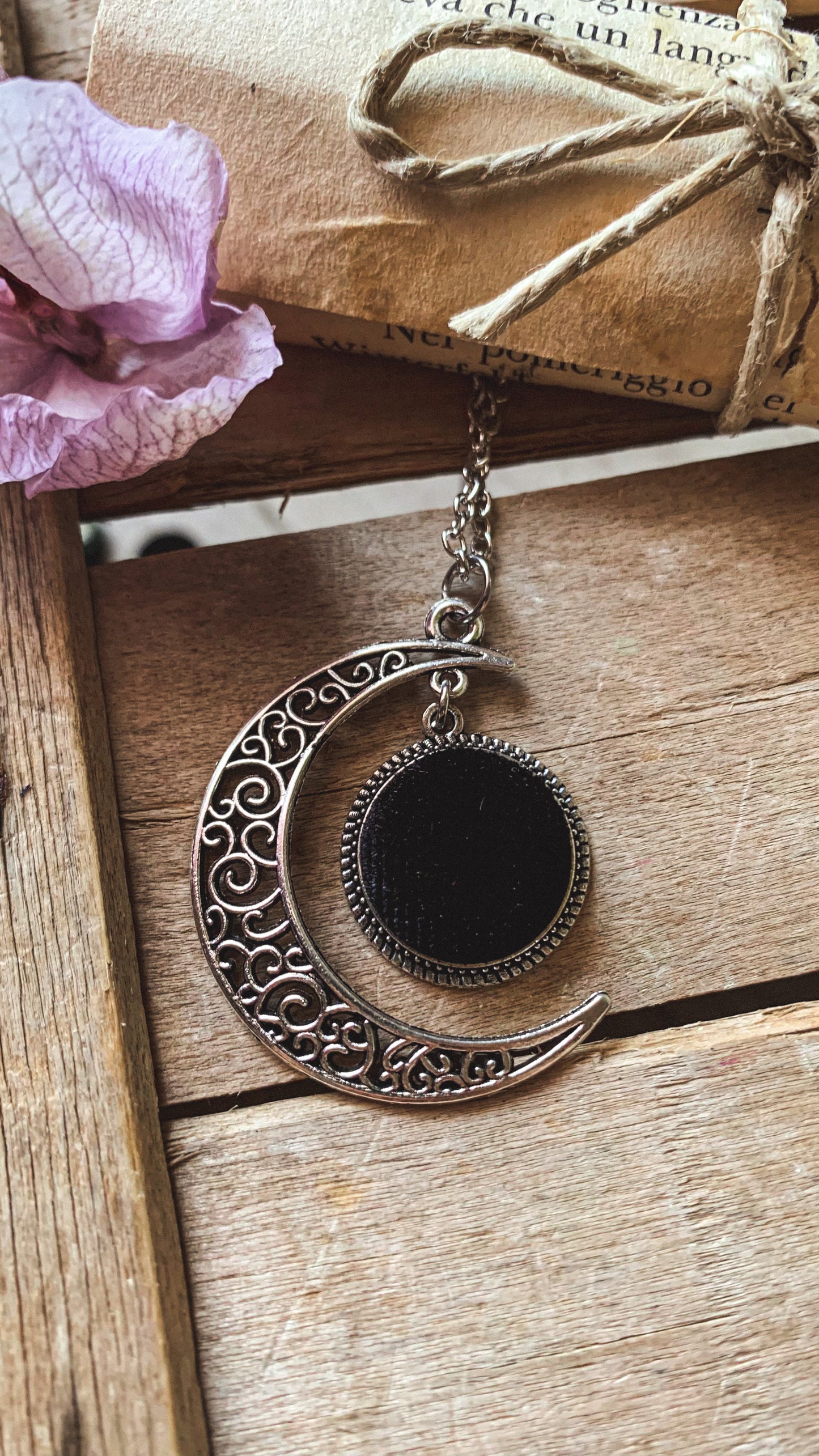 Collana Tsukimi 月見 luna calante e velluto