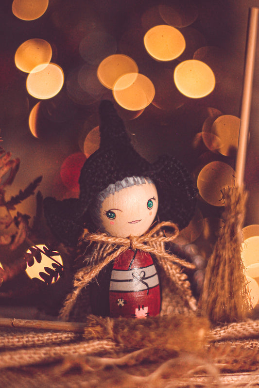 Grande ritorno Kokeshina Befana dell'Hokkaido Limited Edition 2021