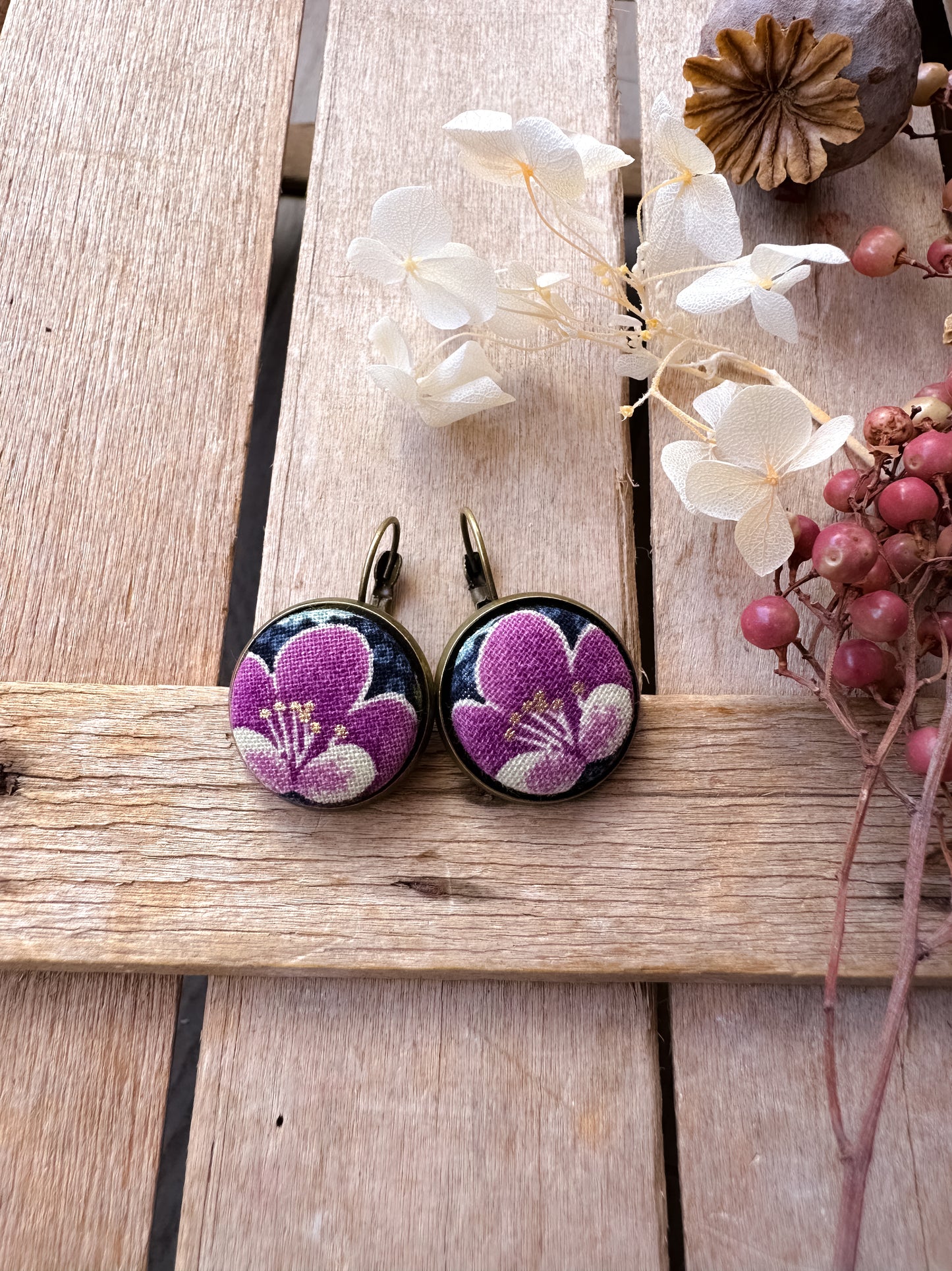 Nuovi orecchini Lilac